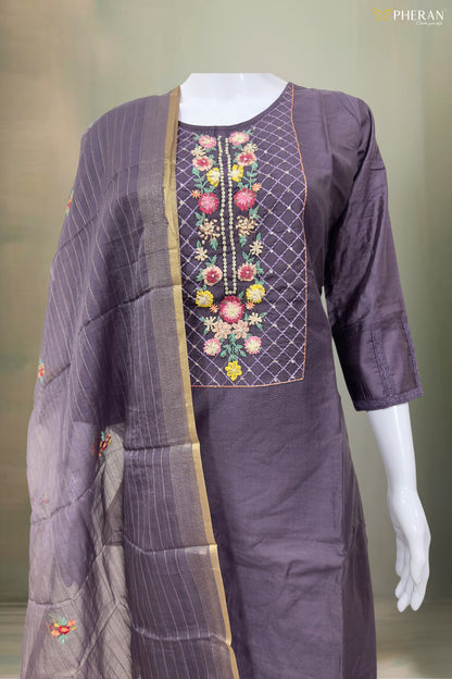 Pheran Lavish Lavender Embroidered Kurta Set with Dupatta (SV-KL73-LV)