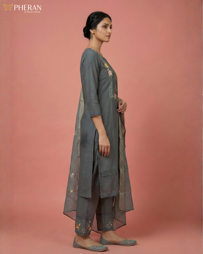 Pheran Charcoal Grey Floral Embroidered Kurta Set with Dupatta (SV-KL71-GR)