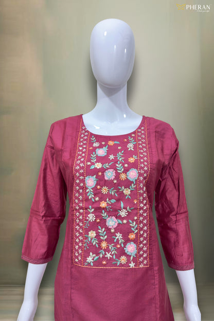 Pheran Deep Maroon Floral Embroidered Kurta Set with Dupatta (SV-KL72-MN)
