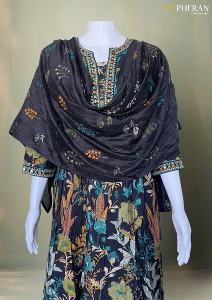 Pheran Black Floral Women's  Anarkali Kurta Set with Dupatta (M4-1973-BL-AK)