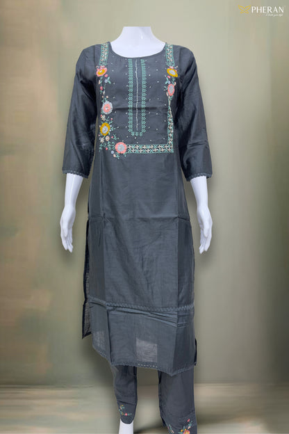 Pheran Charcoal Grey Floral Embroidered Kurta Set with Dupatta (SV-KL71-GR)